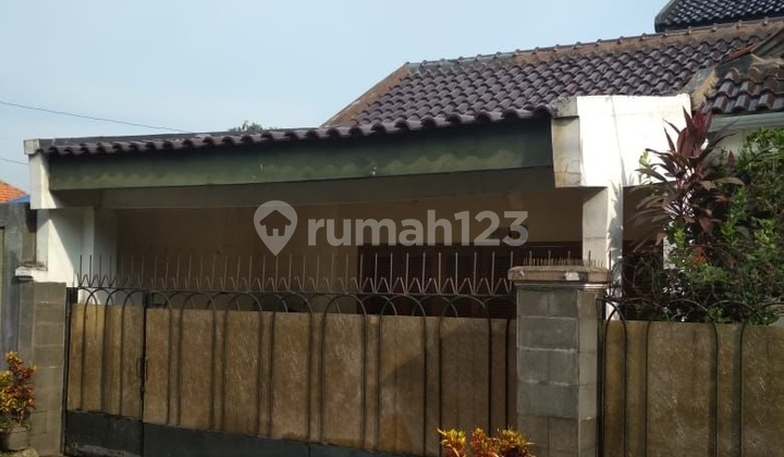 Rumah bagus luas siap huni di kebayoran lama jakarta selatan