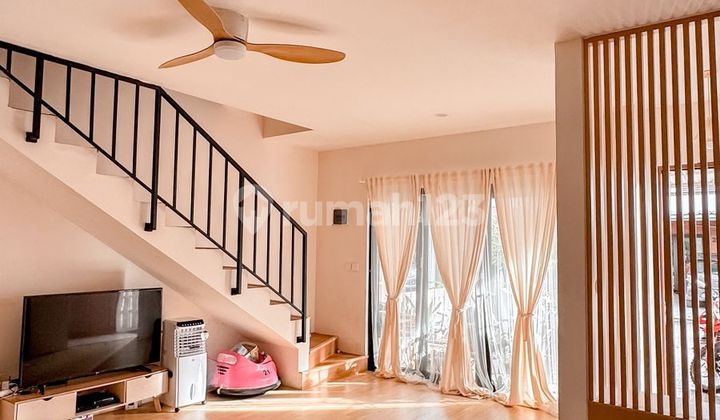 Beautiful 2-story house ready to occupy NO FLOOD VIDA BEKASI Housing.