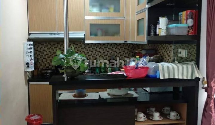 Spacious ready-to-occupy strategic hook house in Grand Galaxy City, Bekasi.