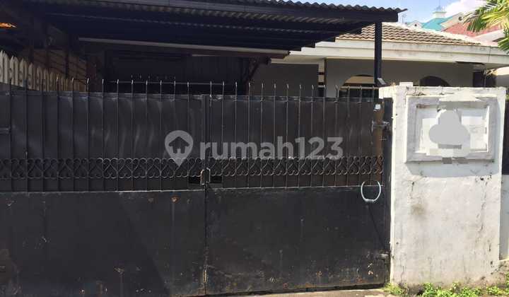 Rumah asri siap huni strategis di pulomas jakarta timur