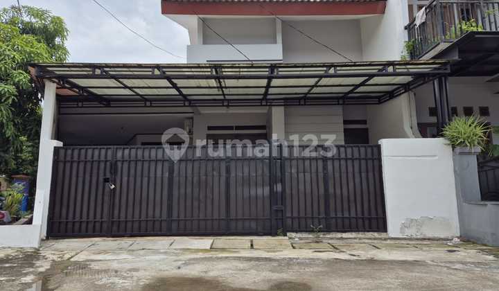 Rumah hook bagus siap huni di Telaga Mas Harapan Baru Bekasi Rumah hook bagus siap huni di Telaga Mas Harapan Baru Bekasi