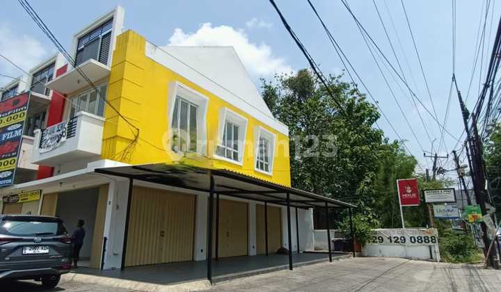 Ready-to-use 2-story shophouse in strategic North Cikarang 2