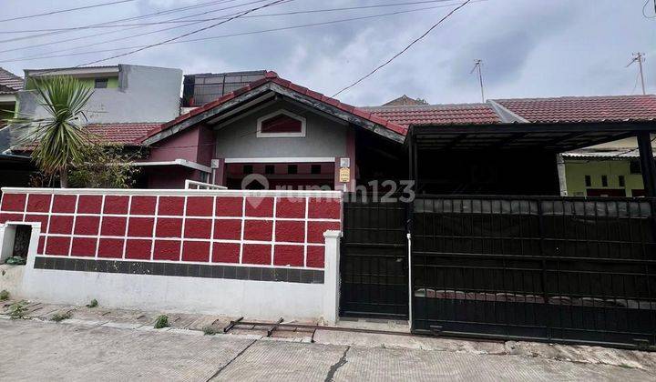 Rumah Bagus Siap Huni SHM di Mutiara Gading City Bekasi 1