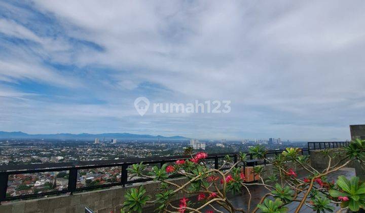 Di Sewakan Apartemen Embarcadero Bintaro 1 Kamar Tidur  1