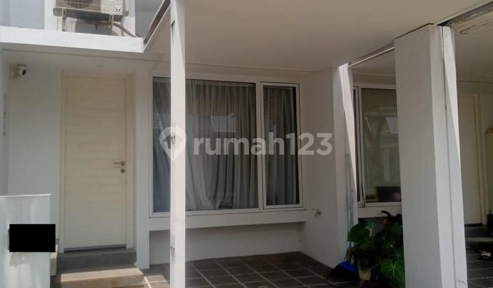 For Sale Neat Ready-to-Live House in Tabebuya Bsd Tangerang For Sale Neat Ready-to-Live House in Tabebuya Bsd Tangerang