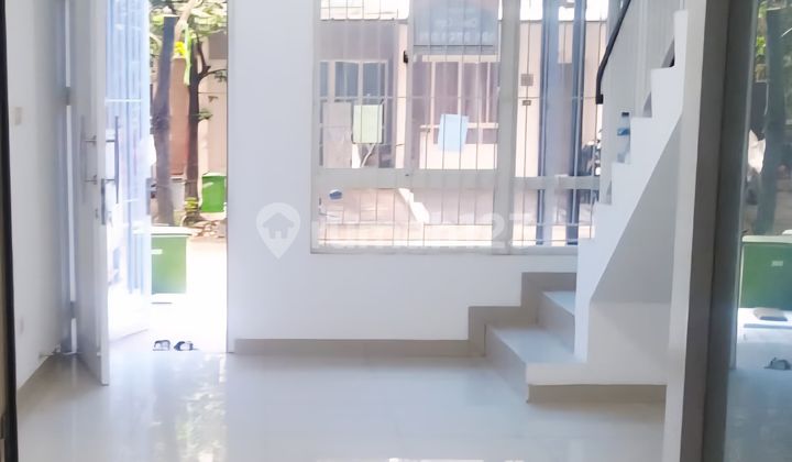 Rumah Rapi Siap Huni Murah Di Cluster Jade Residence One Bsd Tangsel 2