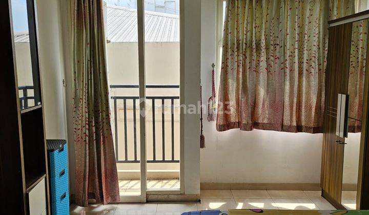 Apartemen Margonda Residence 3 Semi Furnished Bagus 1 Kamar Tidur 1