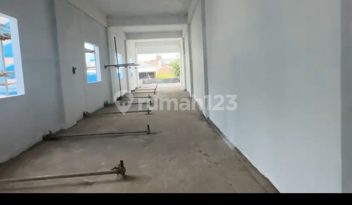 Quick Sale House in Sawah Lio, Jembatan Lima, West Jakarta. Quick Sale House in Sawah Lio, Jembatan Lima, West Jakarta.