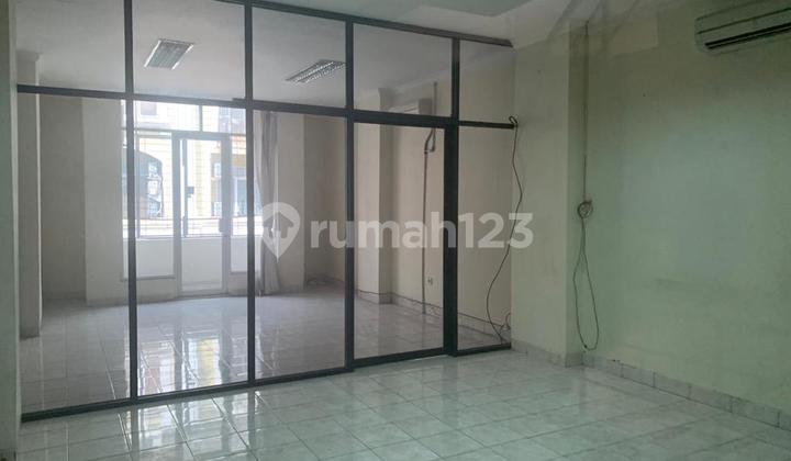 Hitung Tanah, Gudang Luas 1260M2 di Kapuk