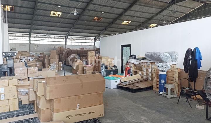 For sale. Warehouse in a strategic location in Pluit. Area 2860M2, North Jakarta. For sale. Warehouse in a strategic location in Pluit. Area 2860M2, North Jakarta.