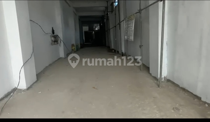 Quick Sale House in Sawah Lio, Jembatan Lima, West Jakarta. Quick Sale House in Sawah Lio, Jembatan Lima, West Jakarta.