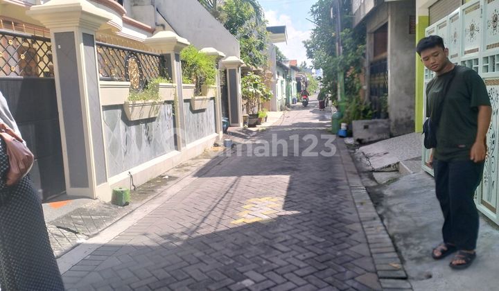 2-Story House Kendangsari Alley 2 Surabaya 2-Story House Kendangsari Alley 2 Surabaya