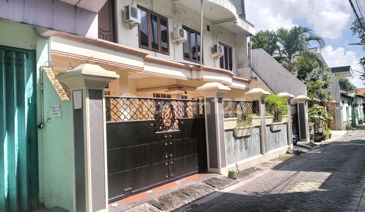 2-Story House Kendangsari Alley 2 Surabaya 2-Story House Kendangsari Alley 2 Surabaya