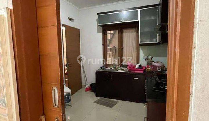 dapur rumah bagus posisi depan komplek