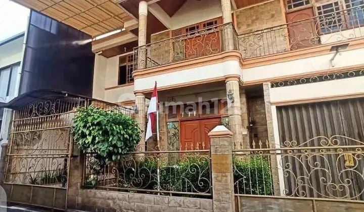 Rumah Bagus Semi Furnished SHM Dekat Metro Margahayu, Bandung Rumah Bagus Semi Furnished SHM Dekat Metro Margahayu, Bandung