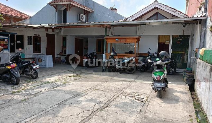 Affordable Well-Maintained House suitable for business and office in Batununggal area