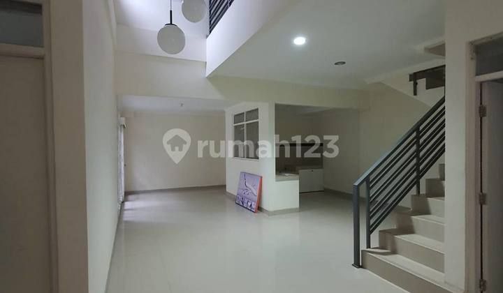 Rumah Bagus Siap Huni Area Arcamanik