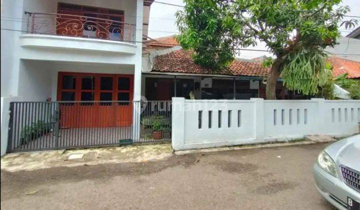 Rumah 2 Lantai Semi Furnished SHM di Rancasari, Bandung 1