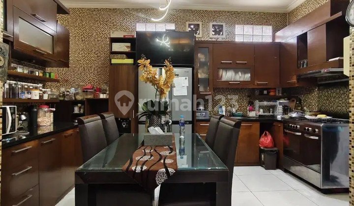 Rumah Lux Turangga depan horison strategis  2