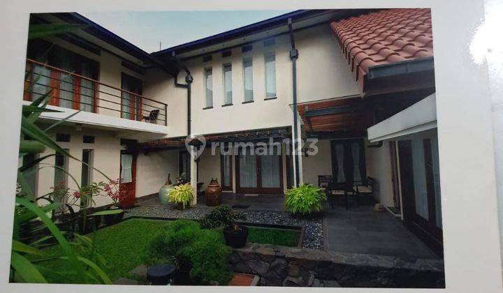 Rumah Eksklusif nyaman dan asri Area Komplek Geger Kalong 2