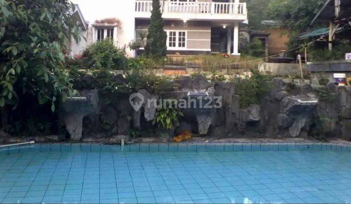 Jual Rumah Mewah Dengan 2 Kolam Renang Water Boom di Kota Bandung 1