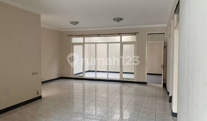 Rumah Bagus SHM Siap Huni Komplek Mekarwangi