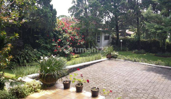 Rumah Mewah View Bandung Semi Furnished  2