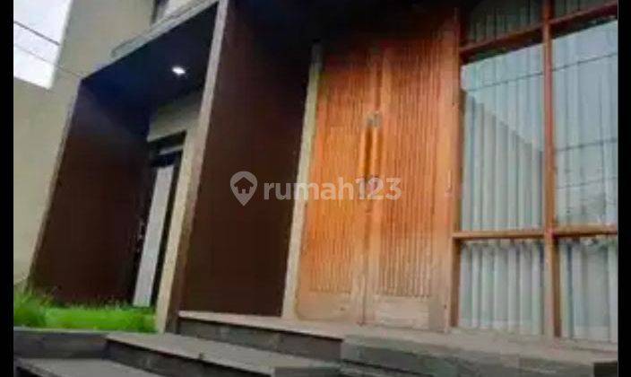 Rumah Bagus Semi Furnished SHM di Lengkong, Bandung Kota 1