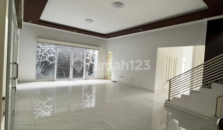 Affordable Luxury House Price Below Market Value in Margahayu Raya Area 2