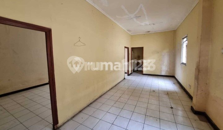 Gudang Plus Parkir SHM ex Giant Hitung Tanah 2