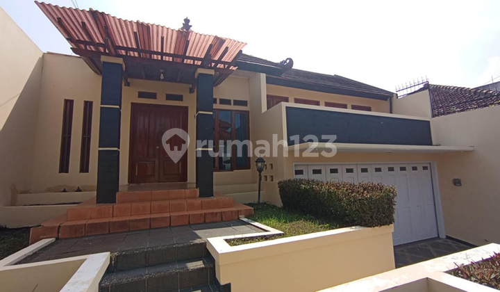 Luxury House SHM Ready to Occupy Cigadung Area Luxury House SHM Ready to Occupy Cigadung Area