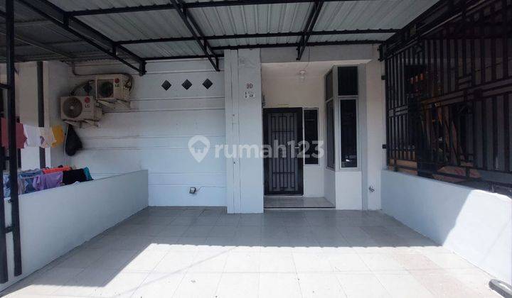 Rumah jl stasiun komplek Borderland Delitua 1