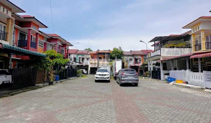 Rumah Siap Huni dalam Komplek Jl. Balam, Ringroad Medan