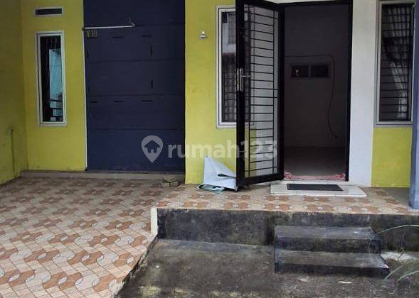 Rumah di Komplek Grand Monaco 1
