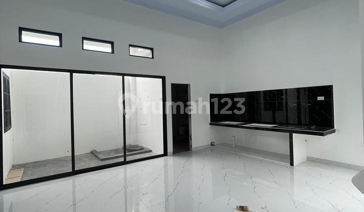 Rumah Cantik Siap Huni daerah Pasar 3 Barat  Marelan Medan 2