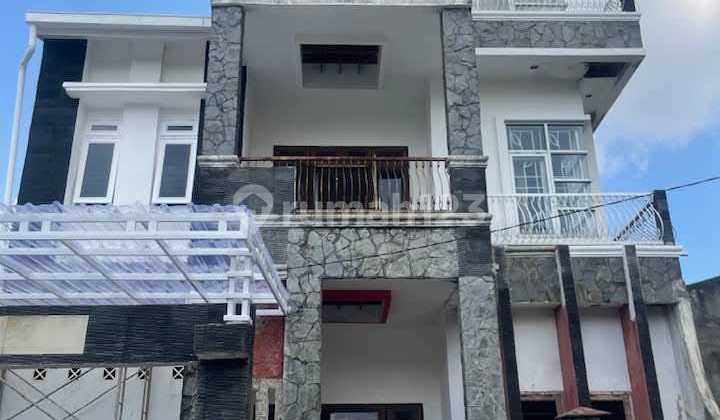 3-Story House in Tasbi 2 Complex 3-Story House in Tasbi 2 Complex