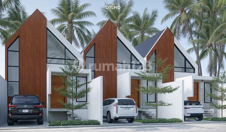 House in a Complex, Terrace in Medan Selayang Area. 2