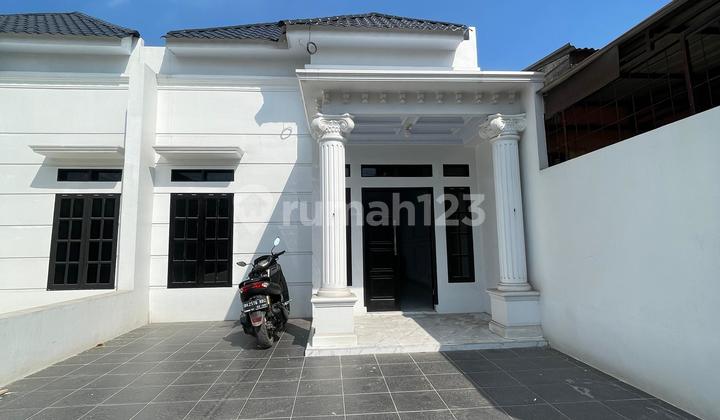 Rumah Mewah White House Daerah Medan Marelan