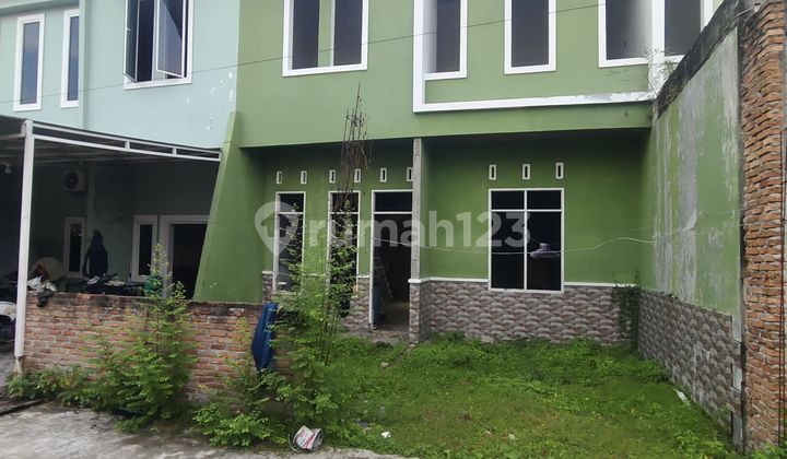 Rumah Mewah Modern 2 Lantai, di Medan Helvetia