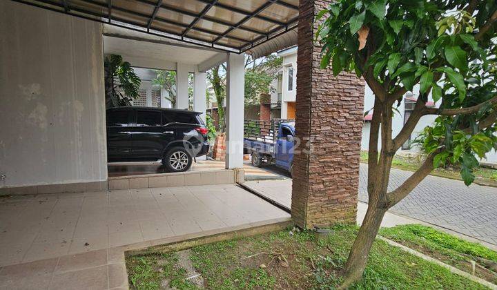 di Jual Rumah Mewah Lokasi Jl.flamboyan, Medan 2