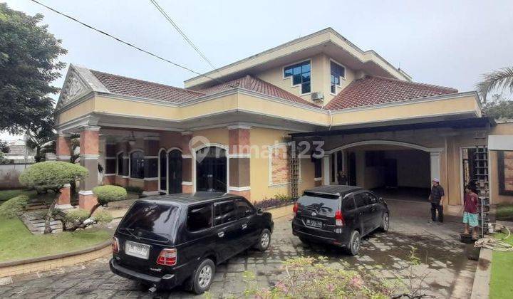 di Jual Rumah Jl. Eka Rasmi, Karya Wisata Gedung Johor, Medan 2