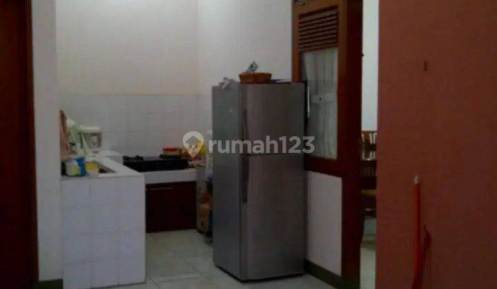 Rumah Bagus Semi Furnished SHM di Antapani, Bandung 2