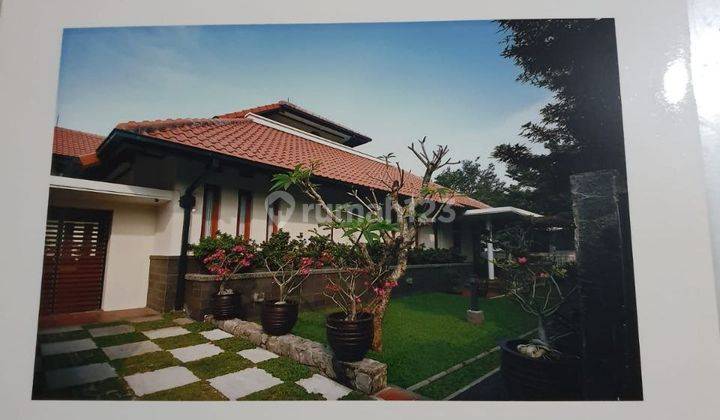 Rumah Eksklusif nyaman dan asri Area Geger Kalong 2
