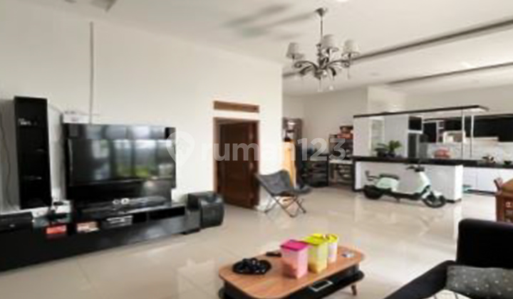 Aesthetic 2-Story Spacious Auction House in Cianjur Housing Complex 2