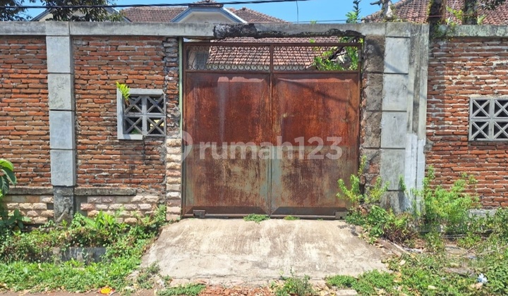 For Sale Good Auction House Malang 2