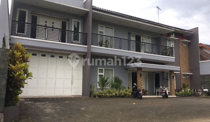 For Sale Auction House Nice Turen Malang 2