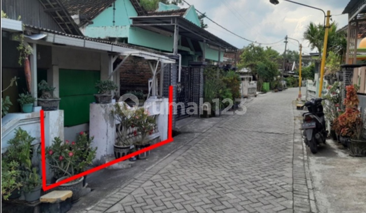 For Sale Cheap Auction House Cerme Gresik 2