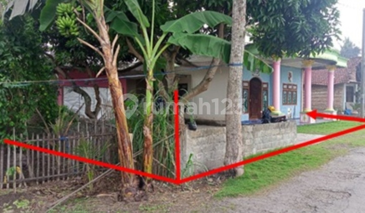 For Sale Cheap Auction House Kepung Kediri 2