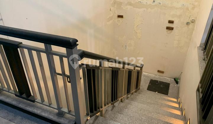 Dijual Rumah Lelang Mewah Kutisari Indah Utara Sby