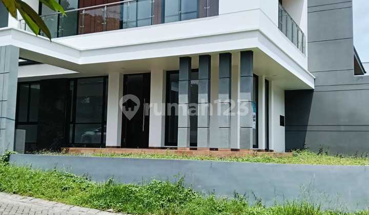 Dijual Rumah Lokasi International Village Citraland Surabayaa Dijual Rumah Lokasi International Village Citraland Surabayaa